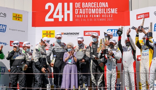 Rutronik Racing by TECE fährt beim 24h-Rennen von Barcelona auf das Podium
